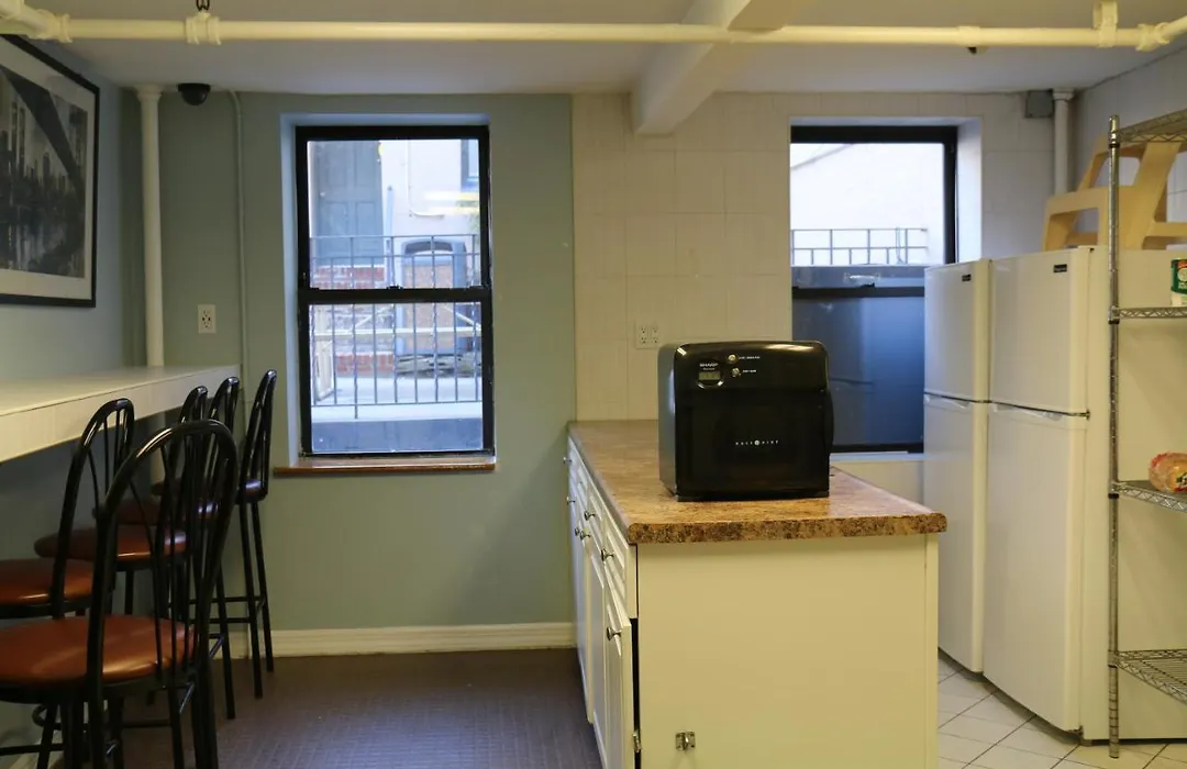 Chelsea International Hostel-1